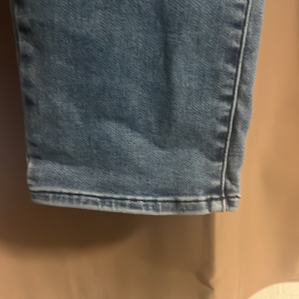 NWT “AVA”  size 27, Lucky brand jeans. Have same pair and I love them! - Picture 5 of 8